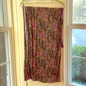 Lightweight, Floral, Scarf.